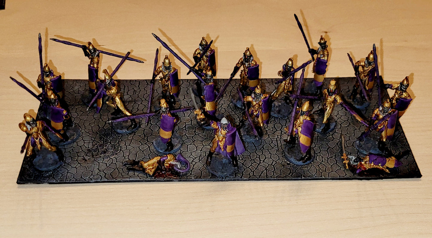 Elves/ Dark Elves/ Drow armáda - Kings of War (Pomalovaná)